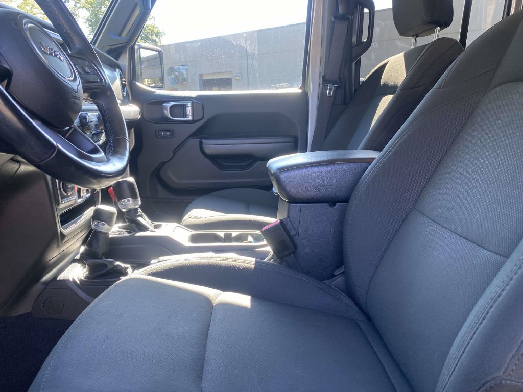 Used 2021 Jeep Gladiator Sport AWD/4WD image 15