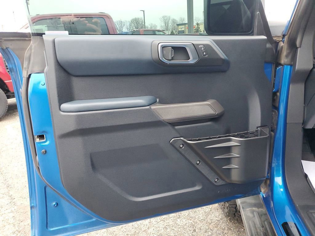 Certified 2022 Ford Bronco Outer Banks image 14