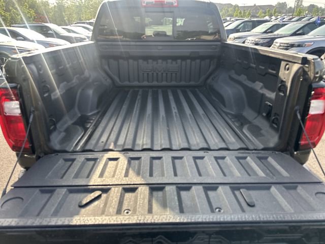 Used 2023 GMC Canyon AT4 w/ AT4 Premium Package AWD/4WD image 19