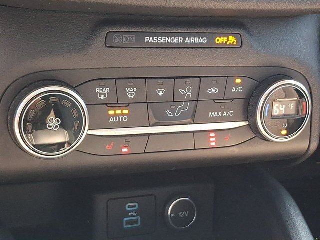 Certified 2020 Ford Escape SE AWD/4WD image 17