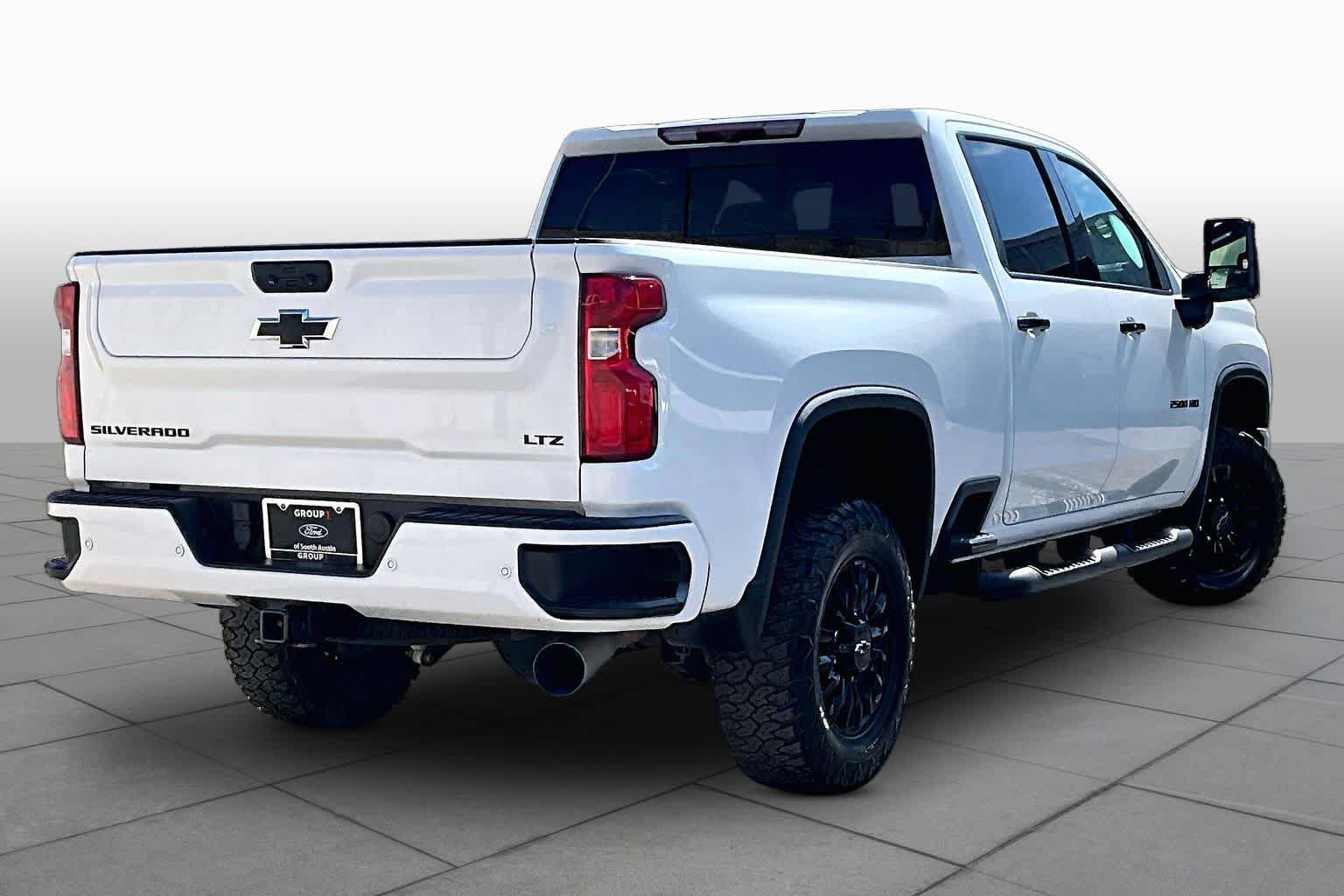 Used 2023 Chevrolet Silverado 2500 LTZ w/ LTZ Plus Package AWD/4WD image 7