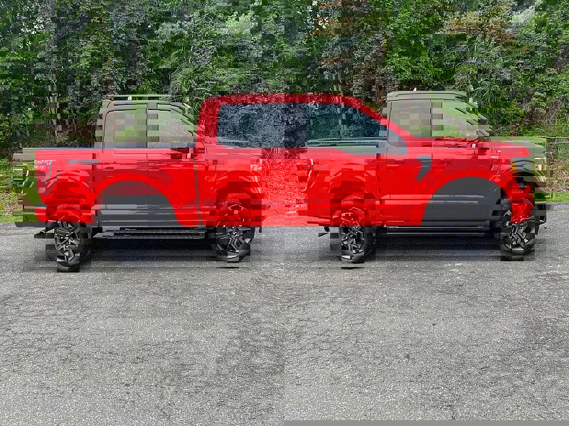 Certified 2023 Ford F150 XLT w/ Equipment Group 302A High image 6