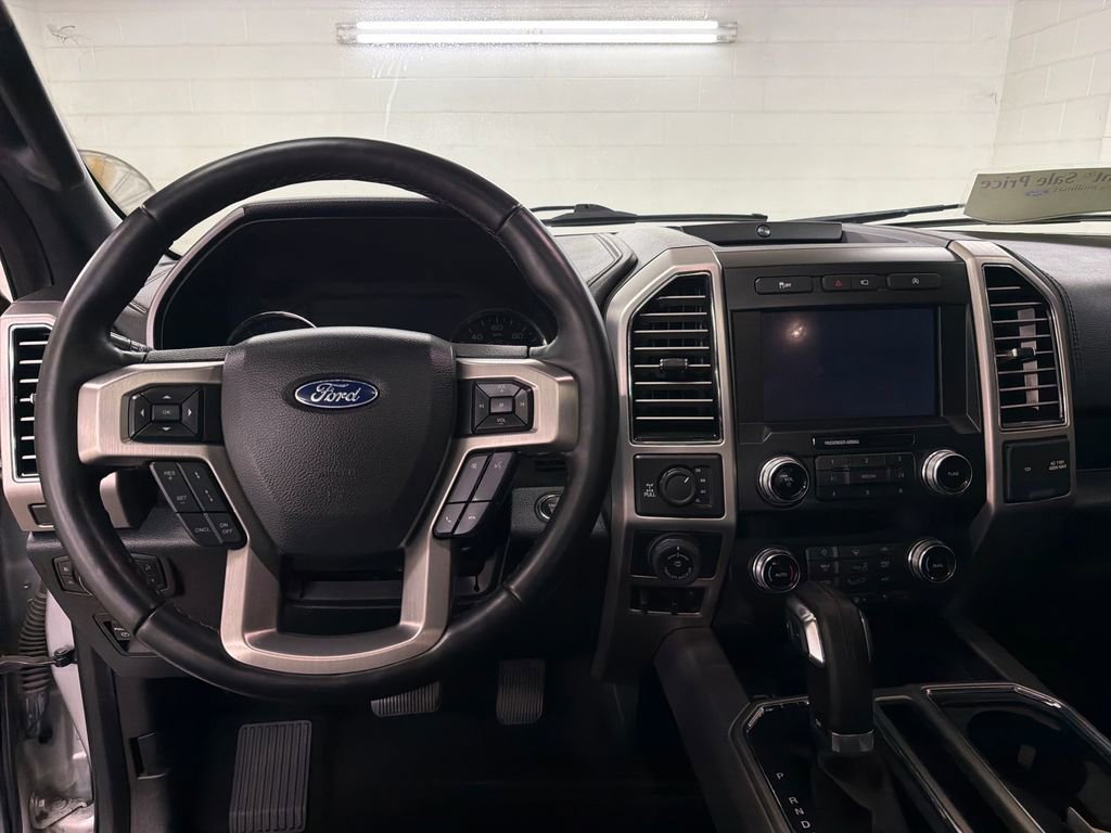 Certified 2019 Ford F150 Platinum w/ Equipment Group 701A Luxury AWD/4WD image 9