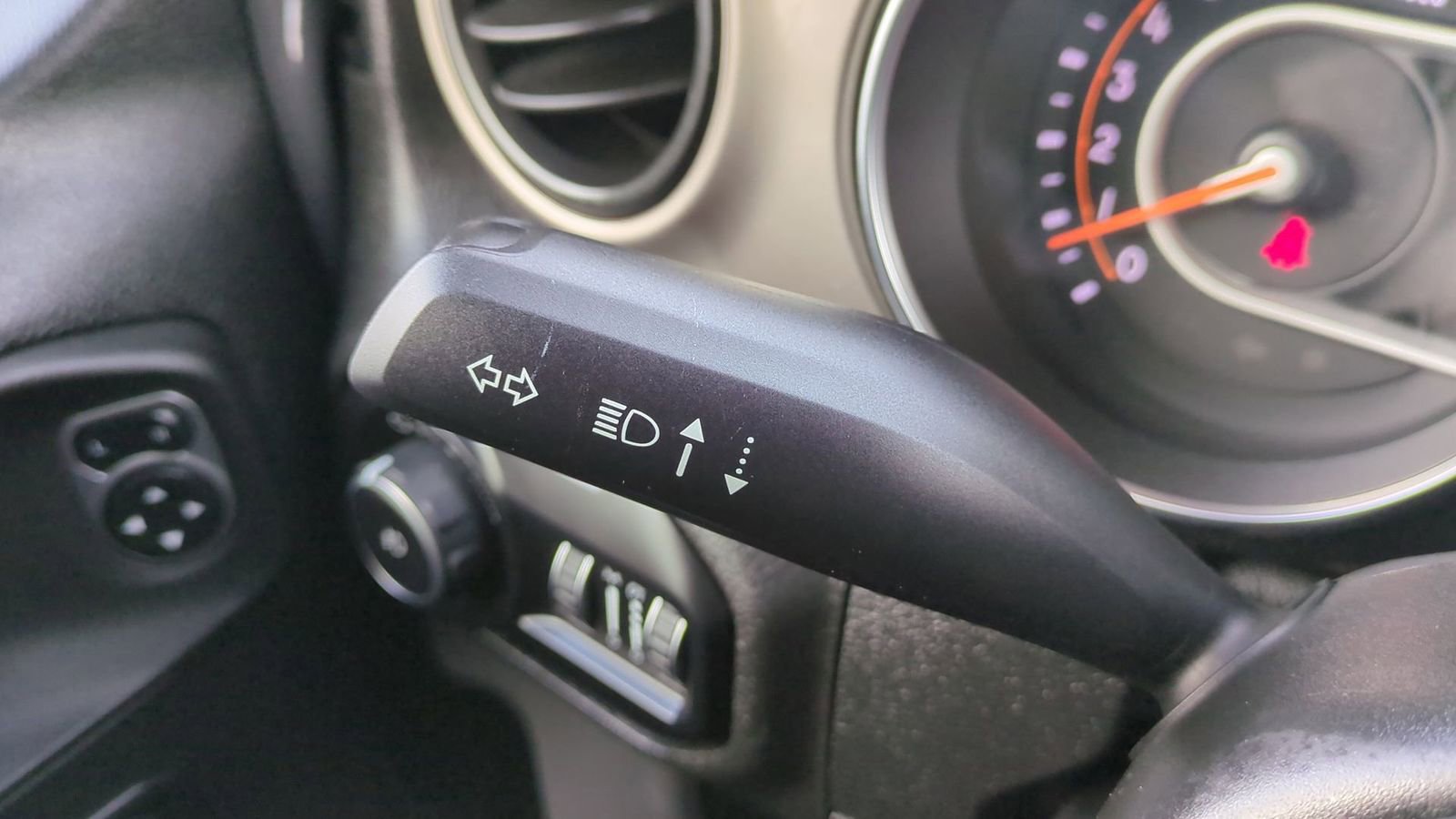 Used 2020 Jeep Wrangler Unlimited Sport image 29