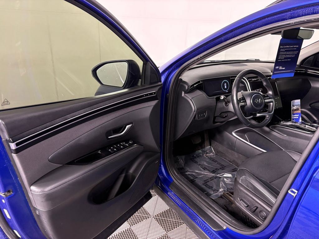 Used 2023 Hyundai Tucson Limited w/ Winter Package AWD/4WD image 12