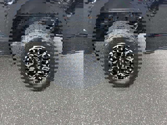 Certified 2022 Ford F150 XLT w/ Equipment Group 302A High image 26