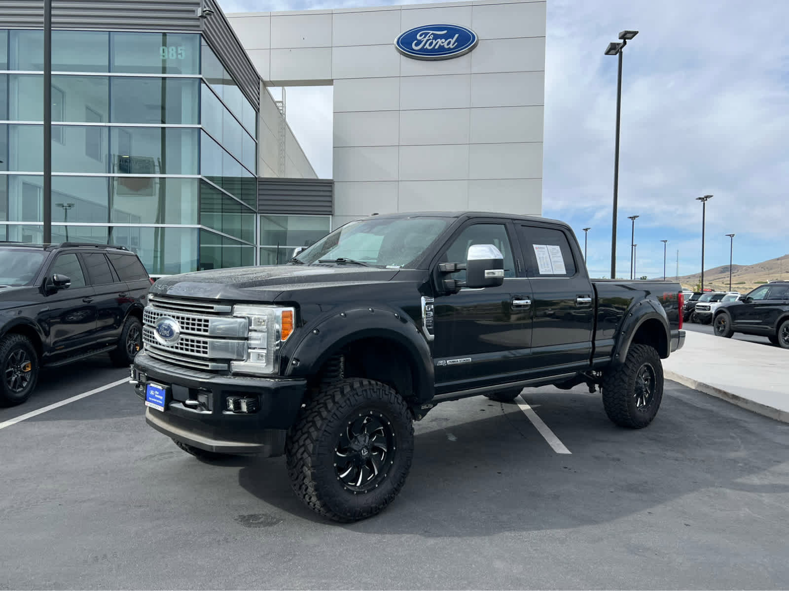 Certified 2018 Ford F350 Platinum w/ Platinum Ultimate Package