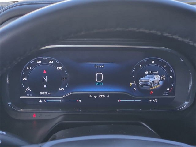 Used 2023 Chevrolet Tahoe Z71 w/ Luxury Package image 26