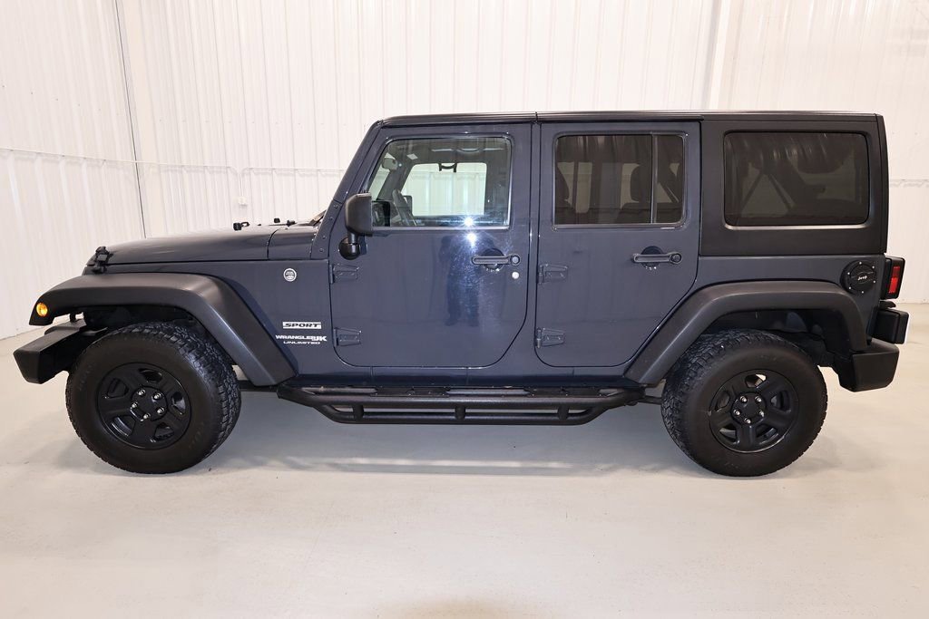 Used 2018 Jeep Wrangler Unlimited Sport image 10
