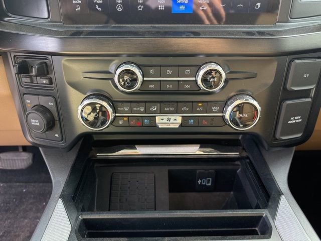 Certified 2023 Ford F450 Lariat image 17