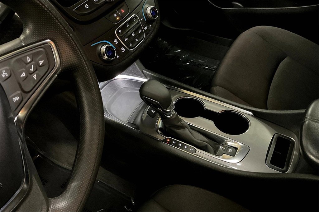 Used 2024 Chevrolet Malibu LT image 16