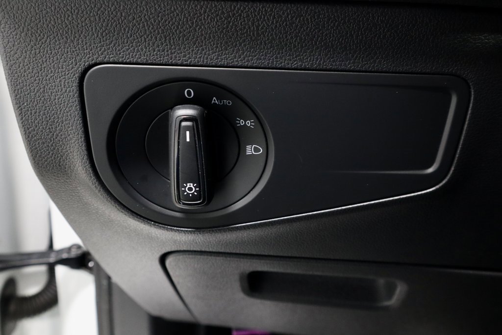 Used 2021 Volkswagen Tiguan S image 26