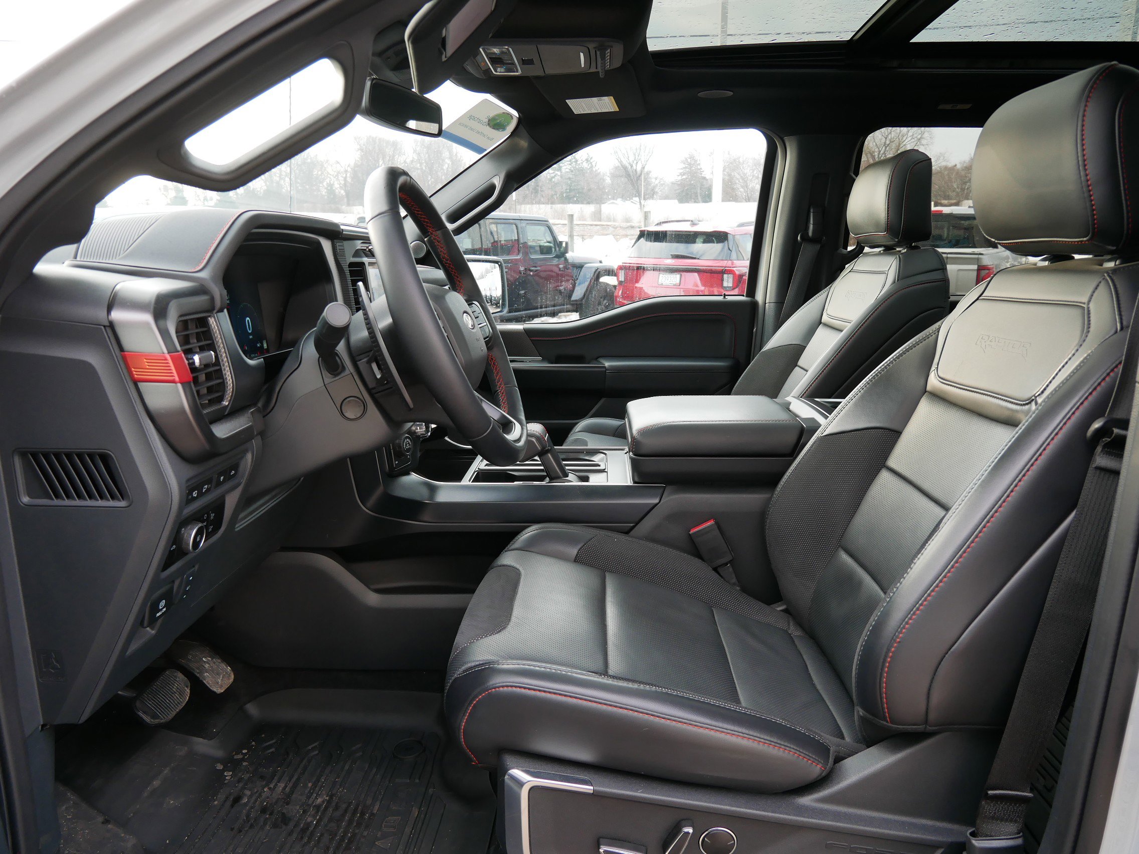 Certified 2024 Ford F150 Raptor AWD/4WD image 7