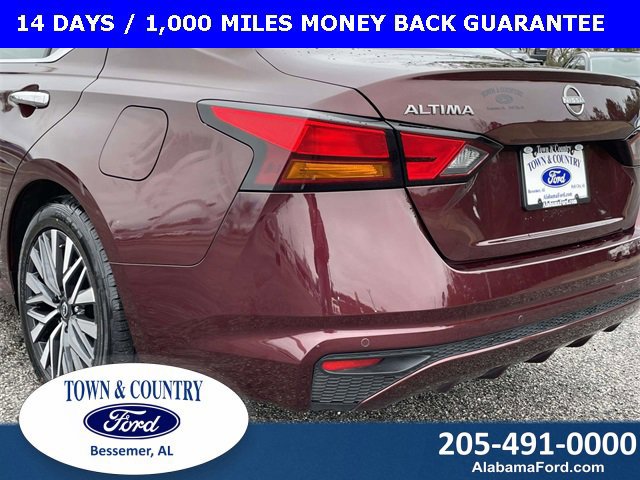 Used 2024 Nissan Altima 2.5 SV image 12