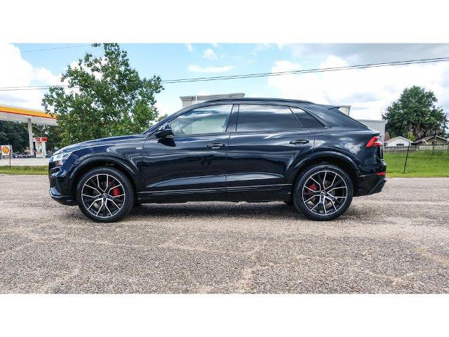 Used 2021 Audi Q8 Prestige AWD/4WD image 2