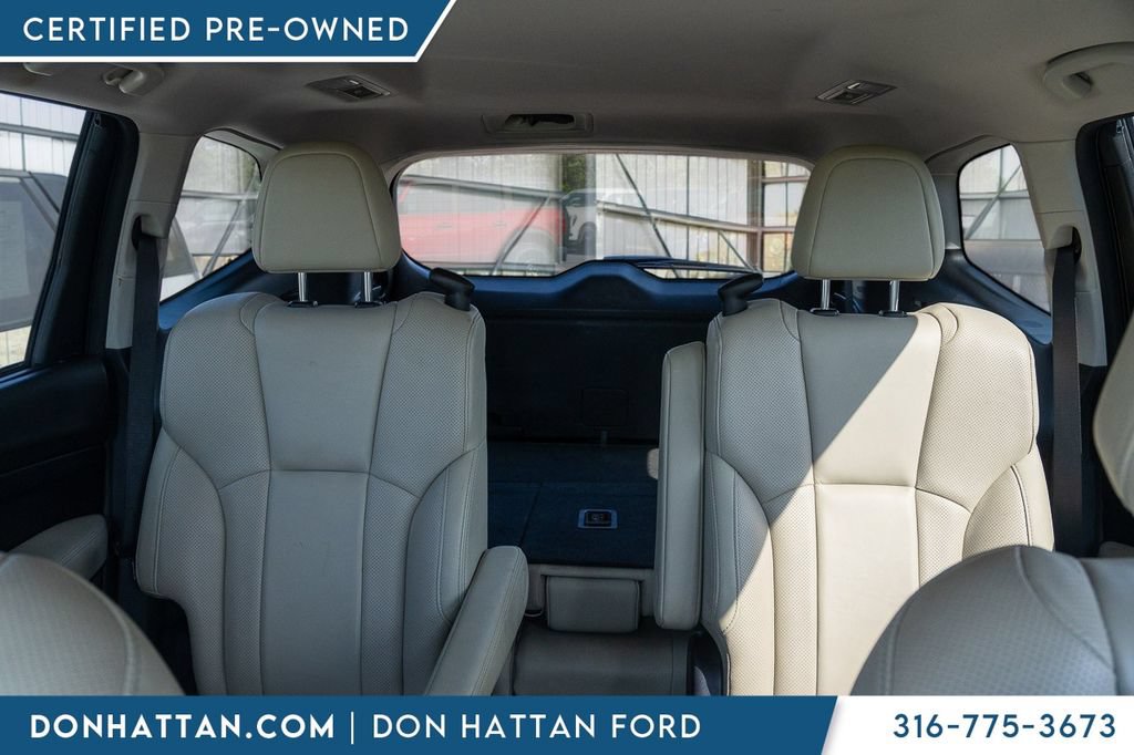 Used 2022 Subaru Ascent Limited AWD/4WD image 22