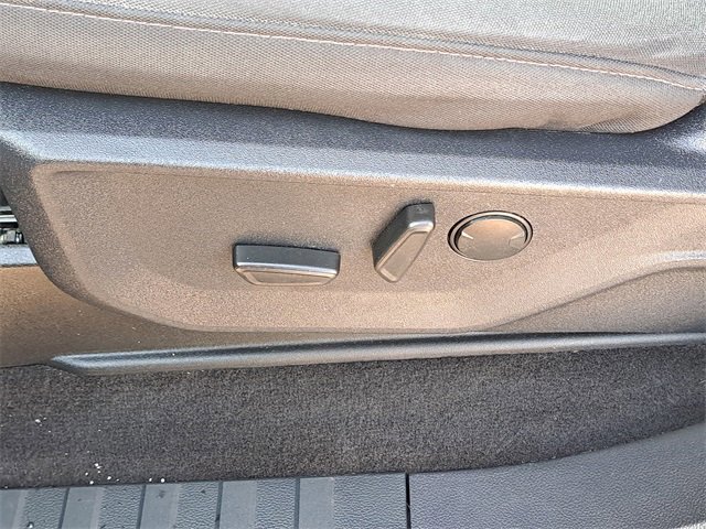 Certified 2022 Ford F150 XLT w/ Equipment Group 302A High image 21