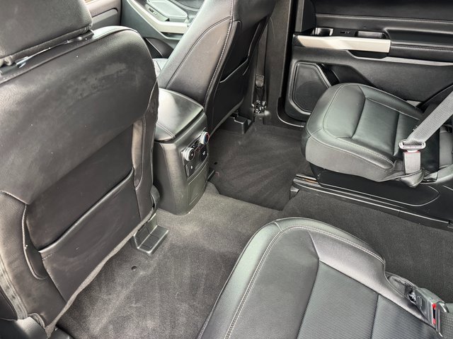 Certified 2023 Ford Explorer Limited w/ Limited Technology Package image 17