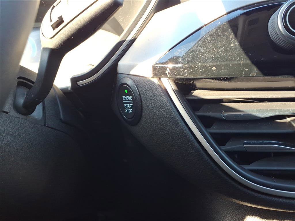 Certified 2022 Ford Escape SE w/ Convenience Package image 23