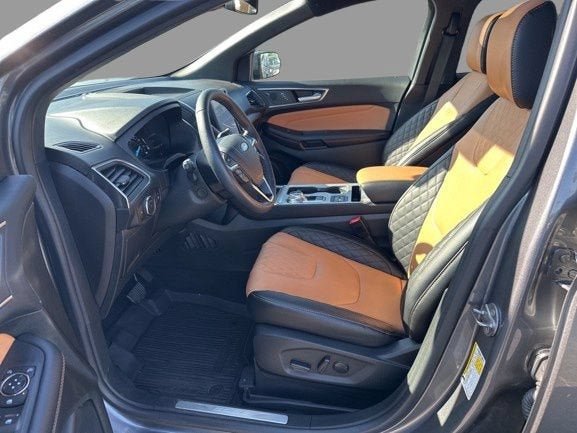 Certified 2024 Ford Edge Titanium w/ Titanium Elite Package AWD/4WD image 2