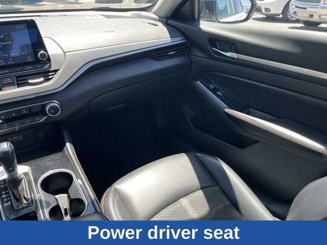 Used 2024 Nissan Altima 2.5 SR FWD image 16