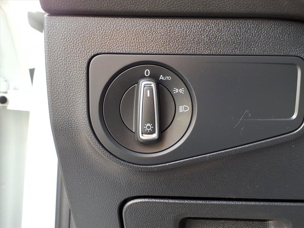 Used 2024 Volkswagen Tiguan SE R-Line image 21