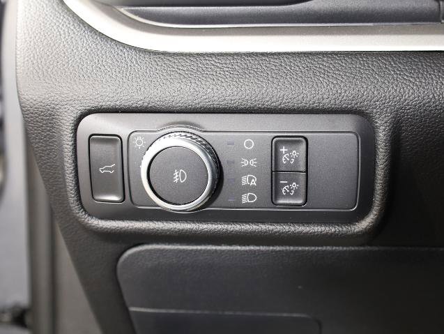 Certified 2021 Ford Explorer XLT w/ Equipment Group 202A AWD/4WD image 24