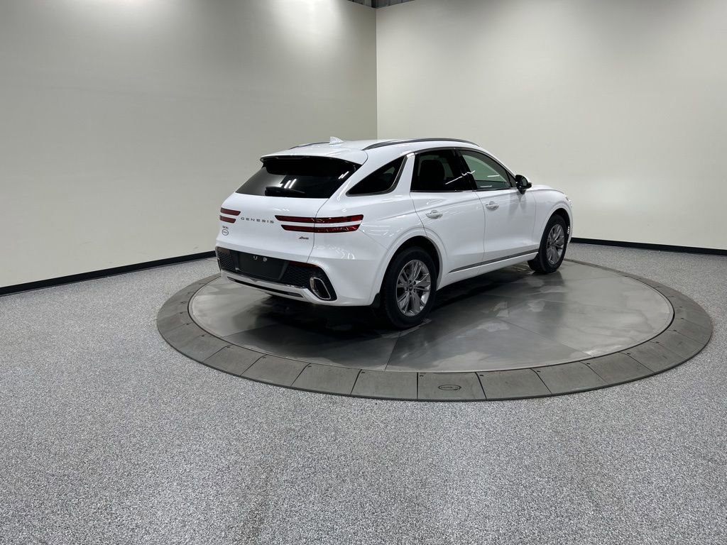 Used 2022 Genesis GV70 2.5T image 5