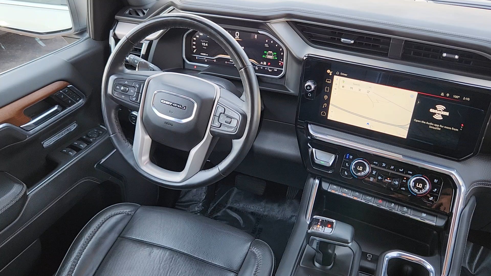 Used 2023 GMC Sierra 1500 Denali AWD/4WD image 5