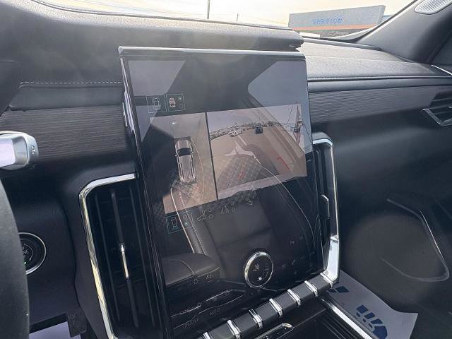 Used 2024 GMC Acadia Denali w/ Super Cruise Package image 25