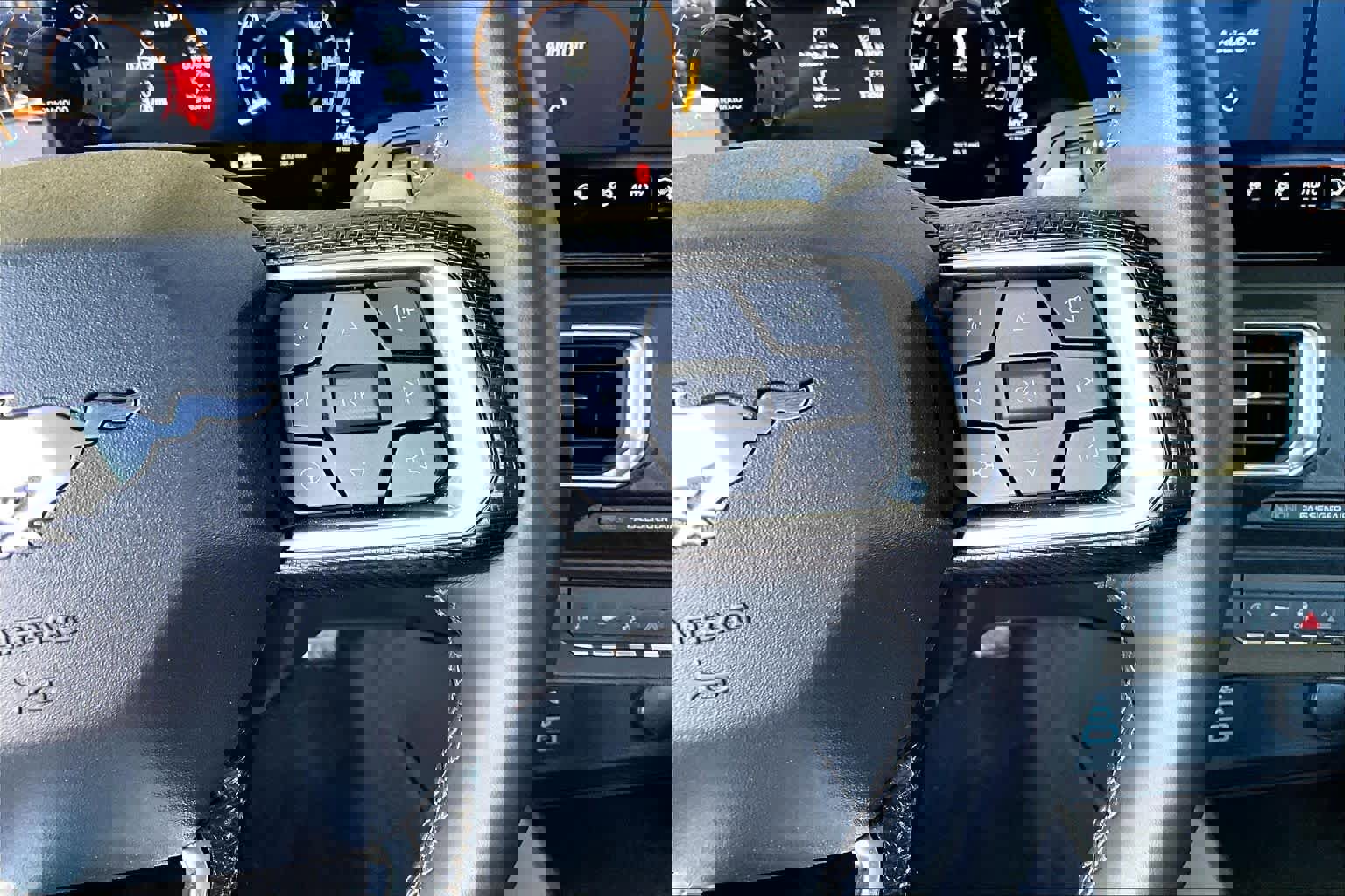 Certified 2025 Ford Mustang GT Premium image 22