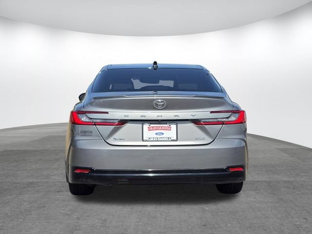 Used 2025 Toyota Camry XLE w/ Premium Package FWD image 5