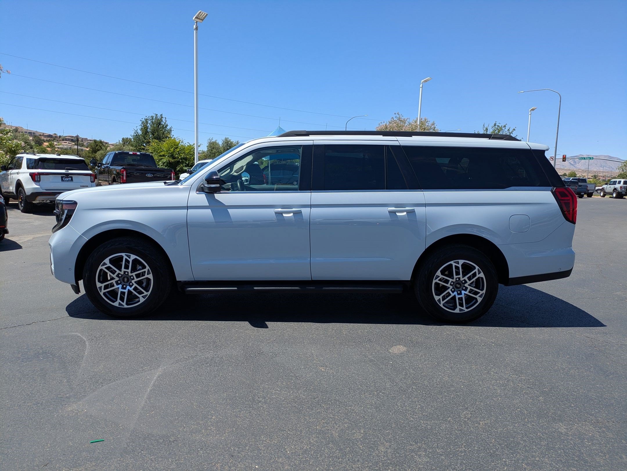 Certified 2025 Ford Expedition Max Active AWD/4WD image 9