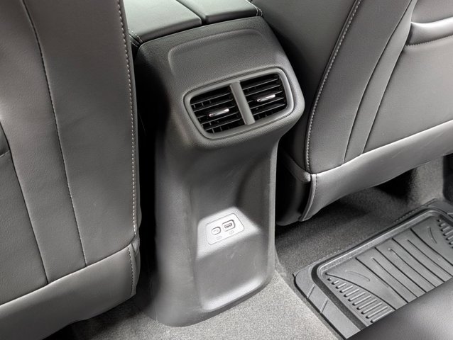 Used 2023 Buick Envision Preferred FWD image 16