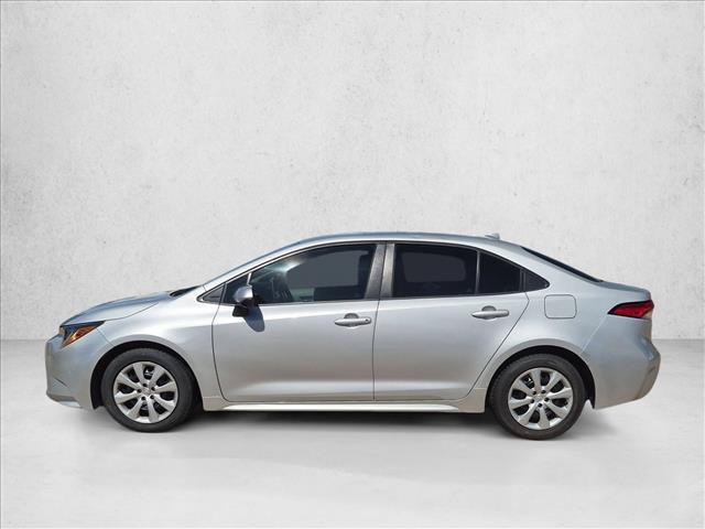 Used 2021 Toyota Corolla LE FWD image 5