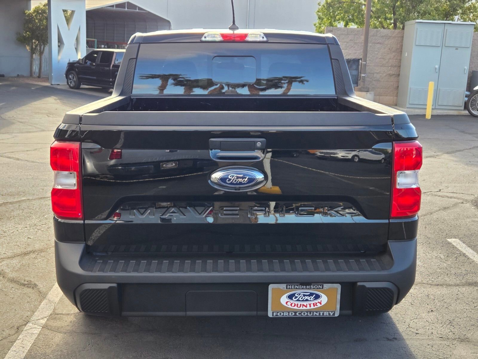 Certified 2022 Ford Maverick Lariat image 4