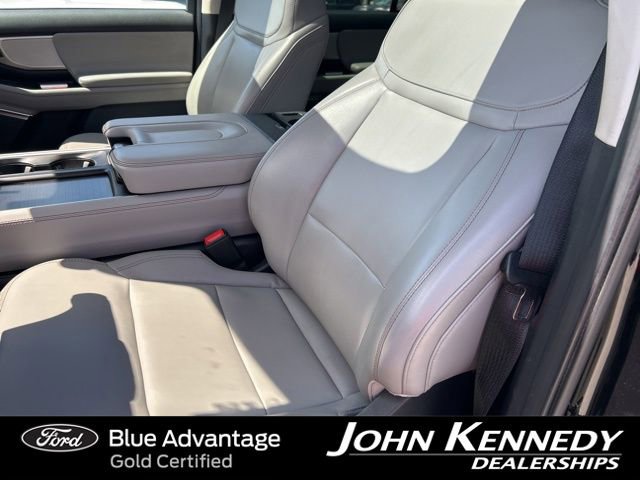 Certified 2025 Ford Expedition Active AWD/4WD image 20