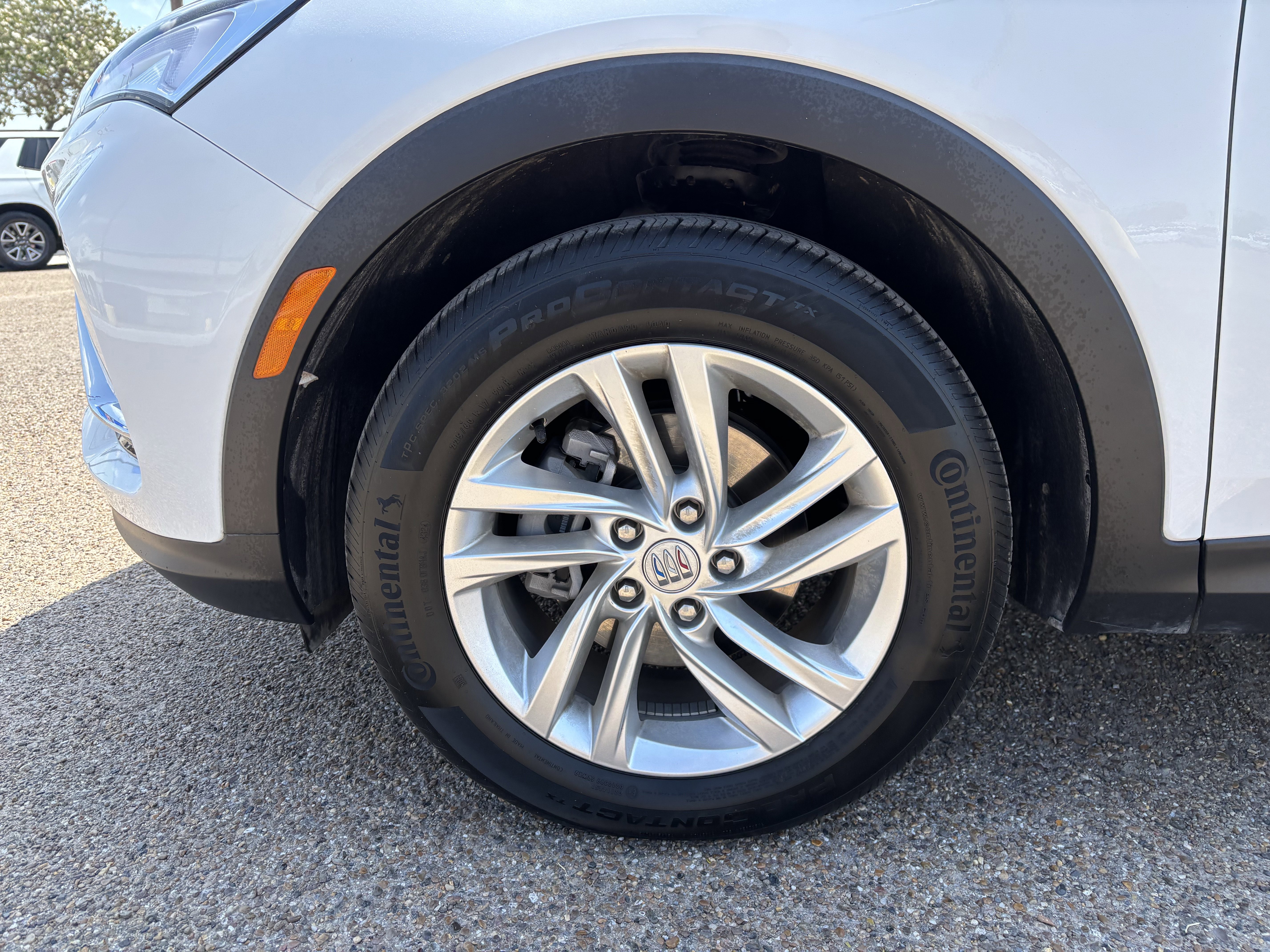 Used 2025 Buick Envista Preferred image 8