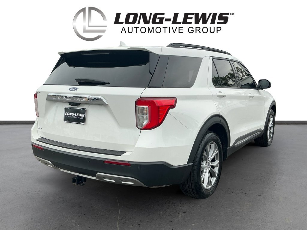 Certified 2022 Ford Explorer XLT w/ Equipment Group 202A RWD image 7