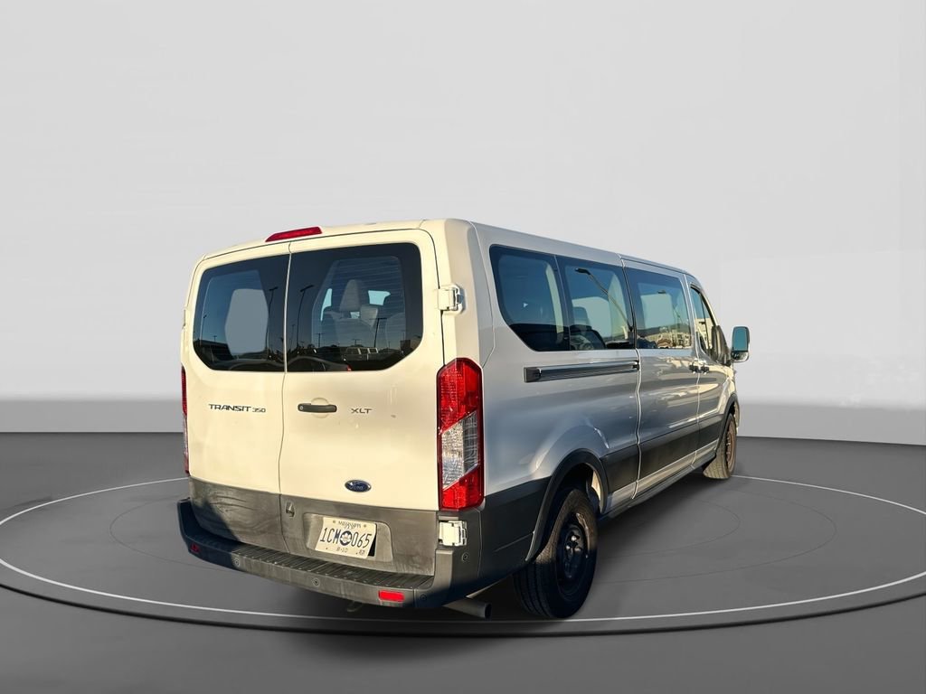 Certified 2022 Ford Transit 350 XLT image 4