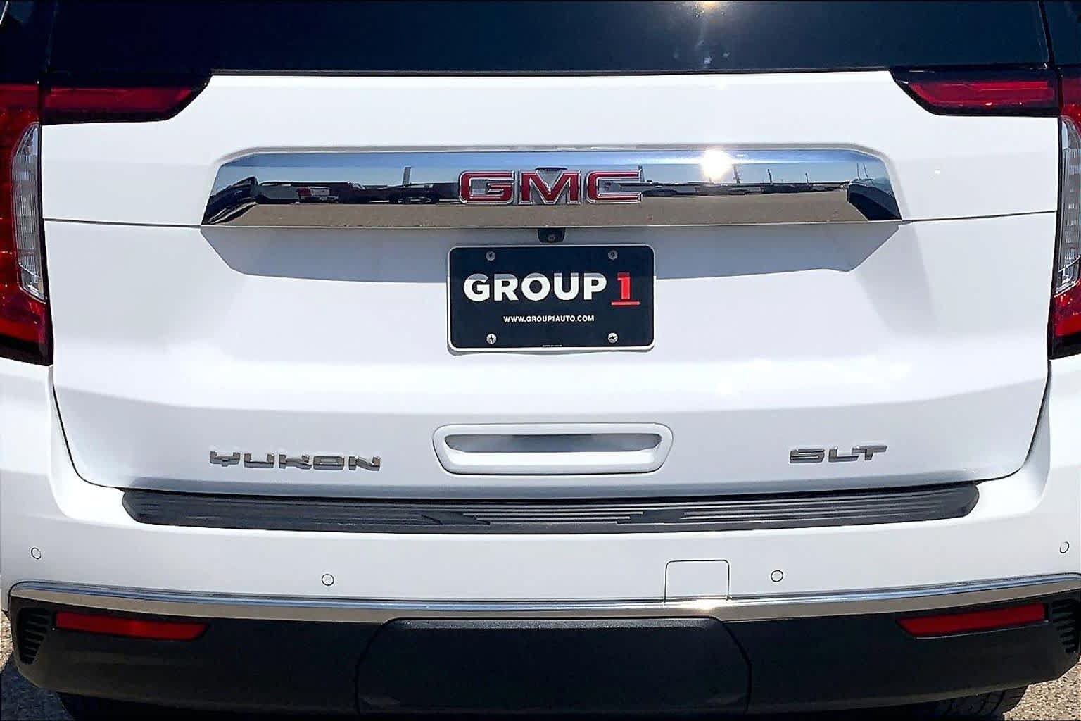 Used 2024 GMC Yukon XL SLT w/ SLT Luxury Package RWD image 31