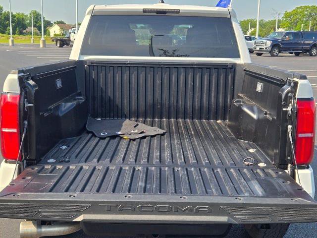Used 2024 Toyota Tacoma TRD Off-Road AWD/4WD image 14