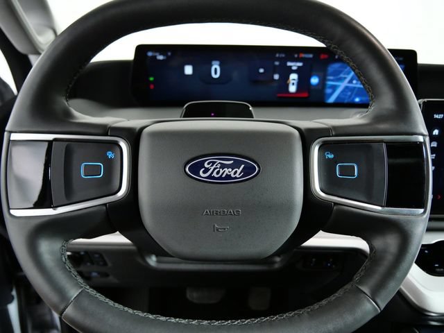 Certified 2025 Ford Expedition Active AWD/4WD image 27