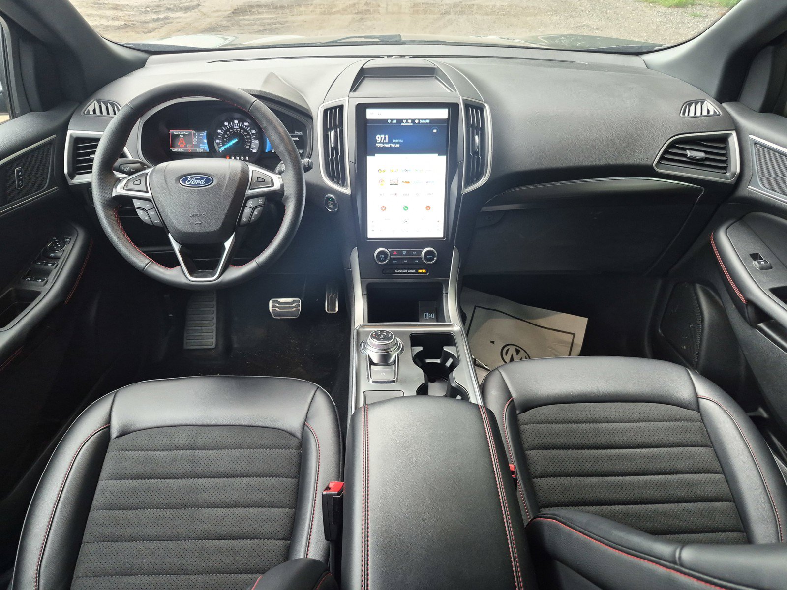 Certified 2024 Ford Edge ST-Line AWD/4WD image 23