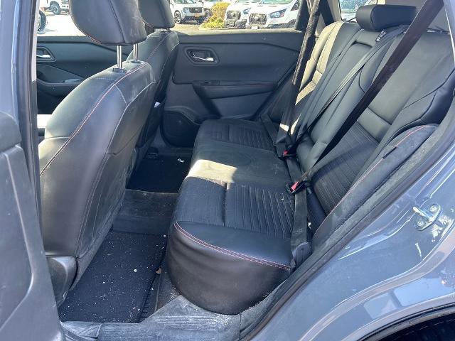 Used 2025 Nissan Rogue SV AWD/4WD image 10