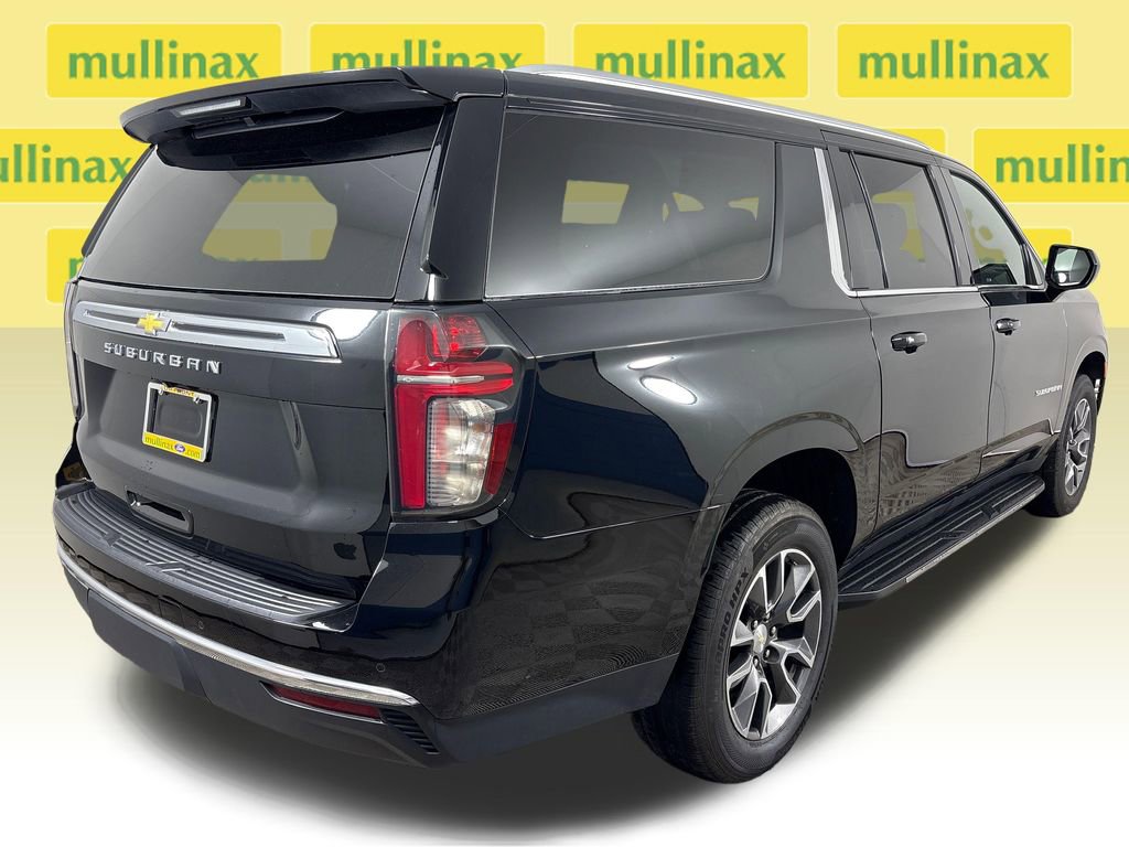 Used 2023 Chevrolet Suburban LS AWD/4WD image 6