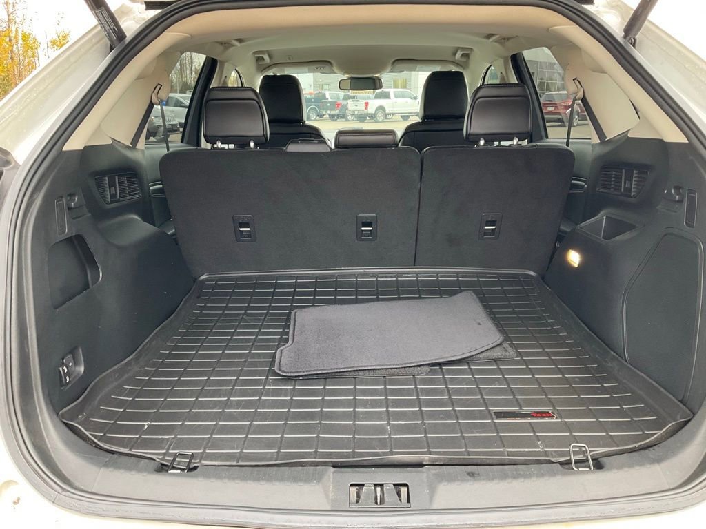 Certified 2021 Ford Edge Titanium w/ Class II Trailer Tow Package image 32