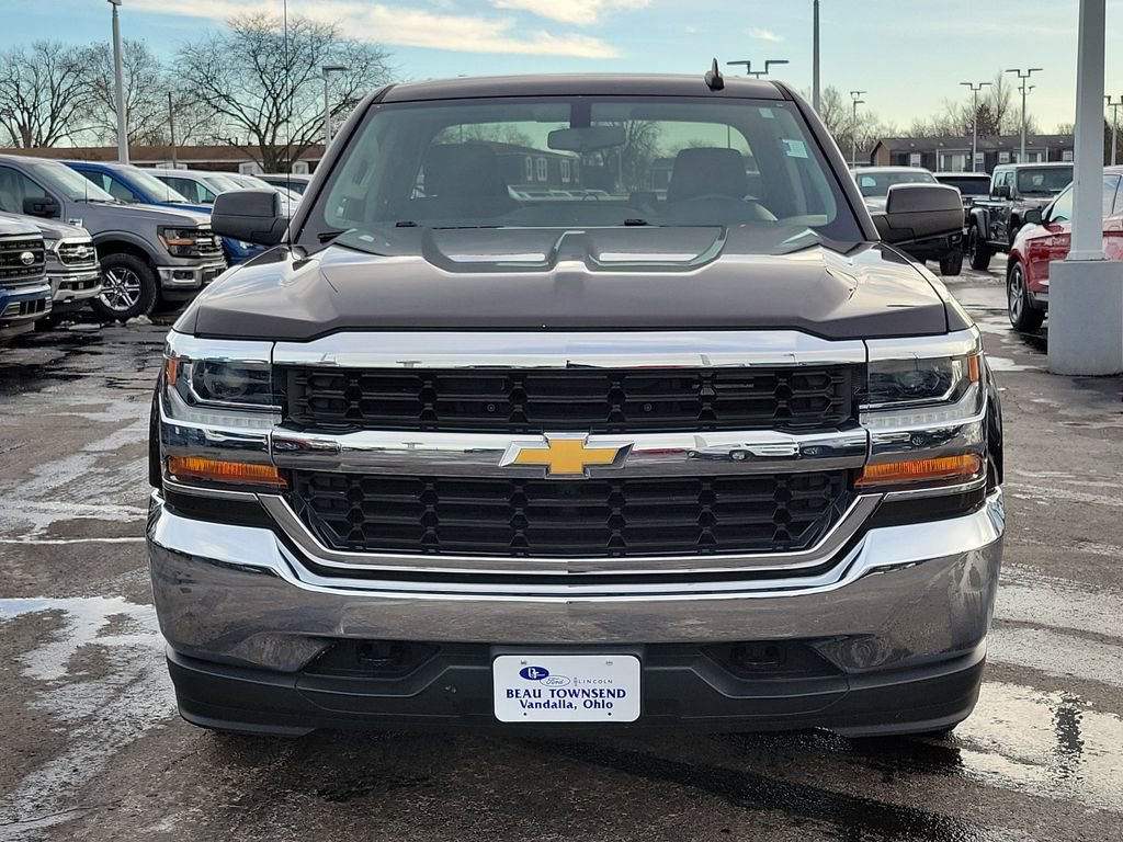 Used 2019 Chevrolet Silverado 1500 LT image 2