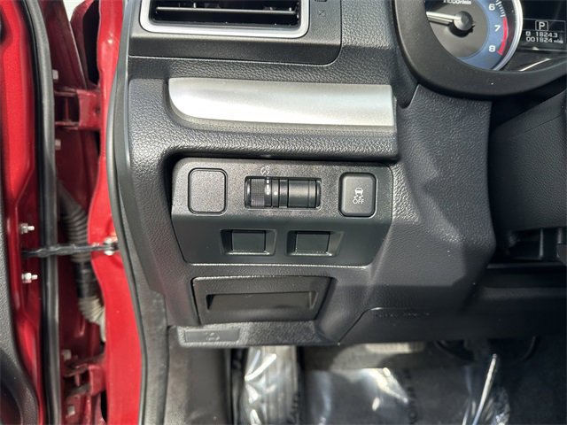 Used 2016 Subaru Impreza 2.0i Limited image 29