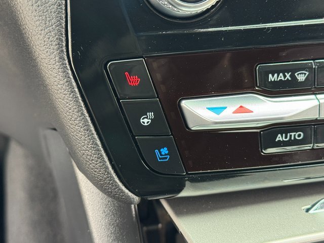 Certified 2023 Ford Explorer Limited w/ Limited Technology Package image 29